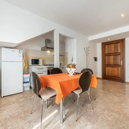 Ferienhaus La Casa Degli Innamorati Pula